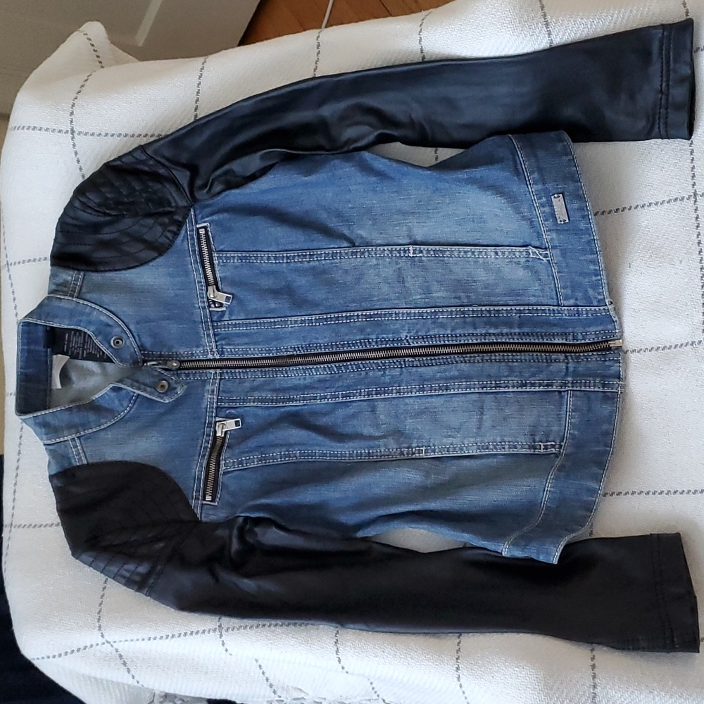 Womens Harley jacket size S.